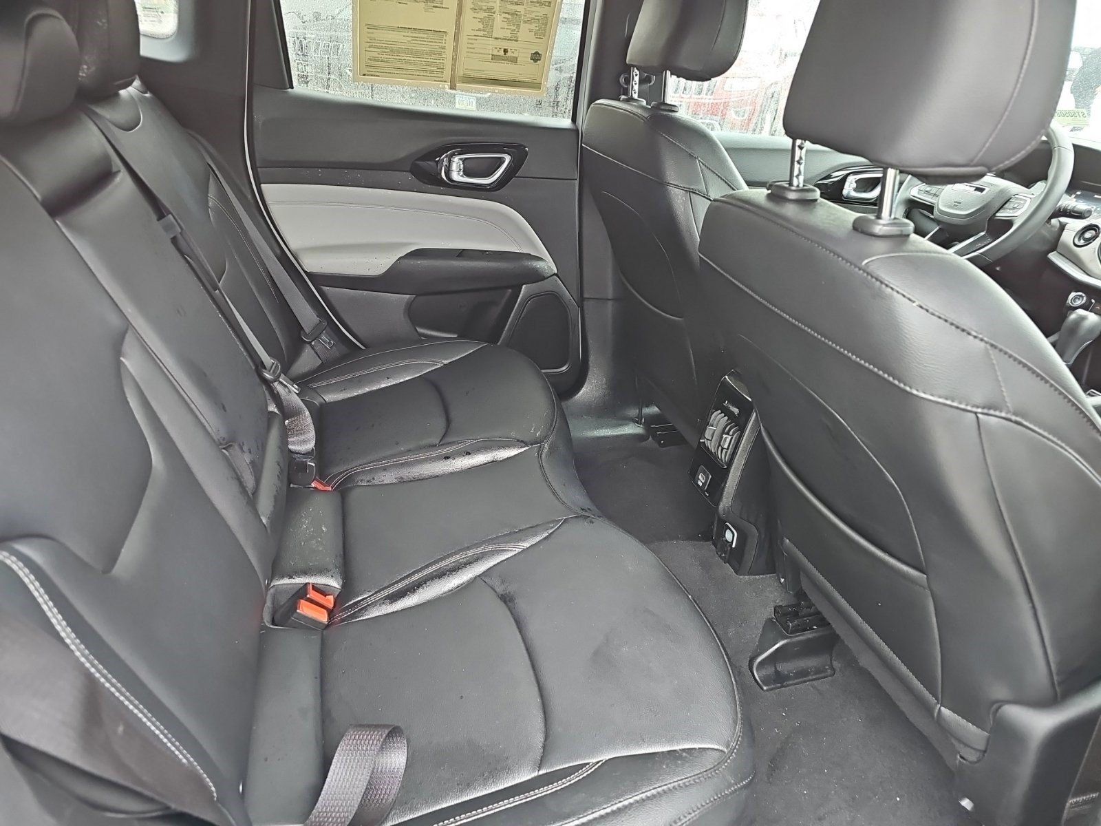 Used 2025 Jeep Compass Limited AWD/4WD image 15