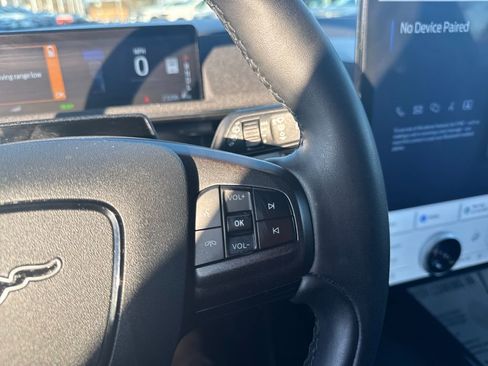 Used 2023 Ford Mustang Mach-E Select image 31