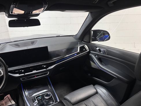 Used 2023 BMW X7 M60i w/ Executive Package AWD/4WD image 32