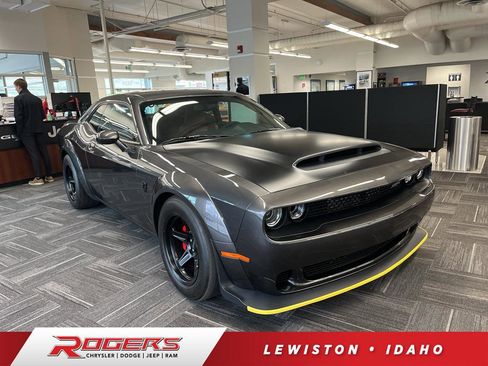 Used 2018 Dodge Challenger SRT Demon RWD image 1
