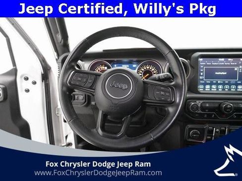 Certified 2021 Jeep Gladiator Willys image 4