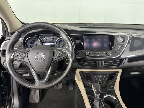Used 2017 Buick Envision Essence AWD/4WD image 3