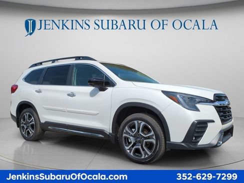 Used 2026 Subaru Ascent Touring AWD/4WD image 1