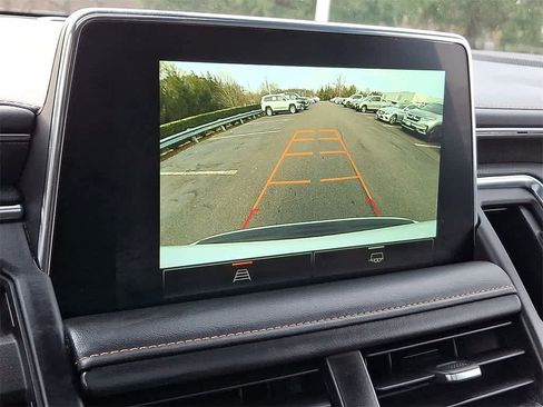 Used 2022 GMC Yukon AT4 image 15