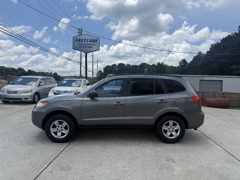 Used 2009 Hyundai Santa Fe GLS FWD image 4