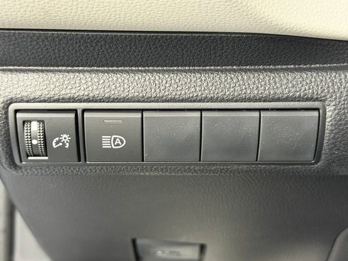Used 2026 Toyota Corolla LE FWD image 28