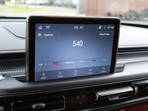 Certified 2023 Lincoln Aviator Black Label w/ Jet Package AWD/4WD image 23