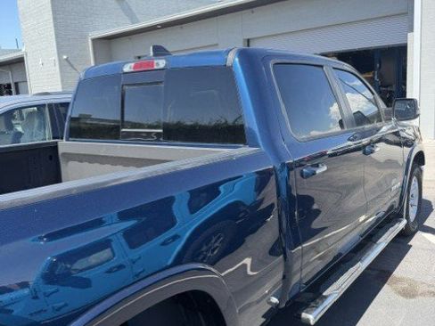 Used 2022 RAM 1500 Laramie AWD/4WD image 4