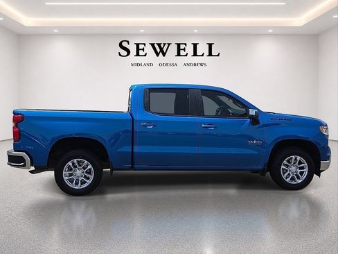 Used 2023 Chevrolet Silverado 1500 LT w/ Protection Package RWD image 5