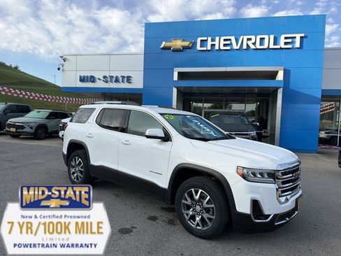 Used 2023 GMC Acadia SLT AWD/4WD image 1