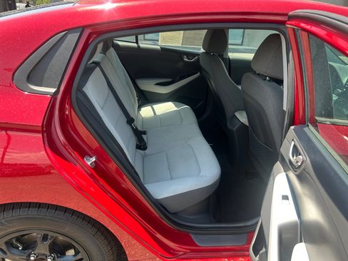 Used 2021 Hyundai Ioniq Blue FWD image 29