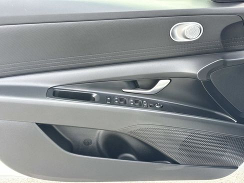 New 2026 Hyundai Elantra Blue image 8