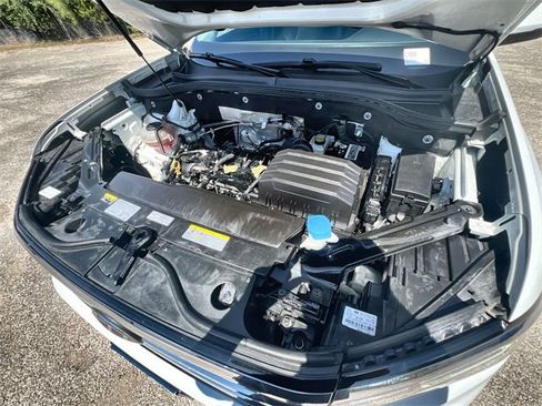 Used 2023 Volkswagen Atlas SE image 29