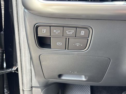 New 2026 Hyundai Ioniq 9 SEL image 15