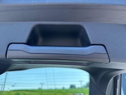 New 2025 Ford Mustang Mach-E Select image 18