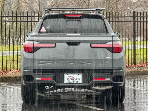 Used 2025 Hyundai Santa Cruz SEL image 4