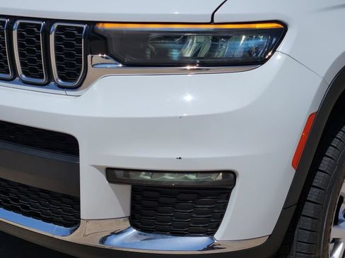 Certified 2021 Jeep Grand Cherokee L Limited AWD/4WD image 8