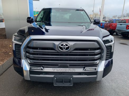 Used 2023 Toyota Tundra Limited image 2