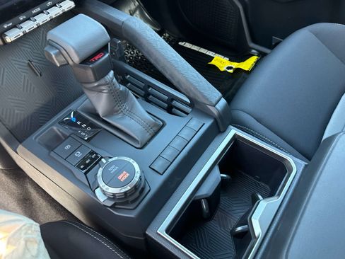 Used 2026 Toyota Tacoma TRD Sport AWD/4WD image 17
