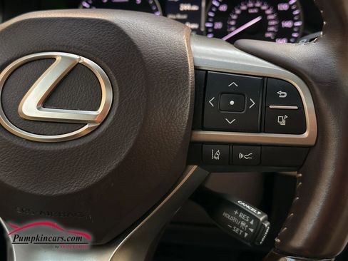 Used 2018 Lexus ES 350 w/ Navigation System Package image 33