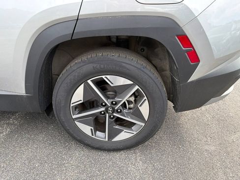 Used 2025 Hyundai Tucson SEL AWD/4WD image 14