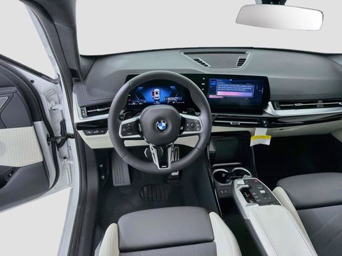 New 2026 BMW X1 xDrive28i w/ M Sport Package AWD/4WD image 24