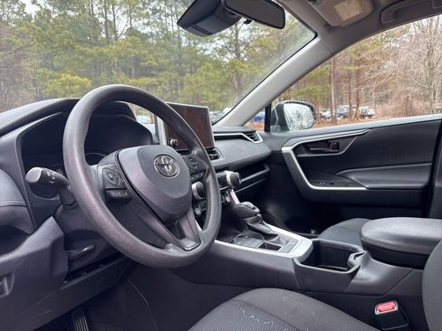 Used 2024 Toyota RAV4 LE image 16