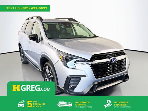 Used 2025 Subaru Ascent Limited AWD/4WD image 1
