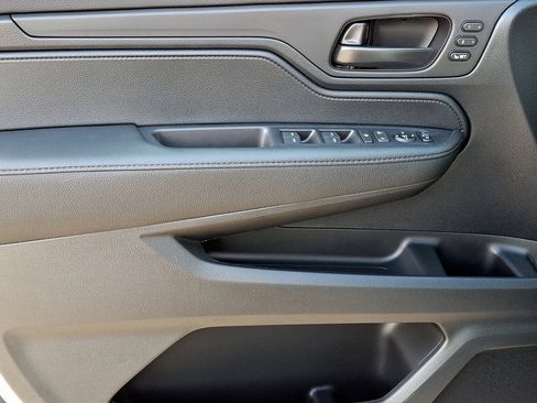 New 2026 Honda Odyssey Sport-L image 9
