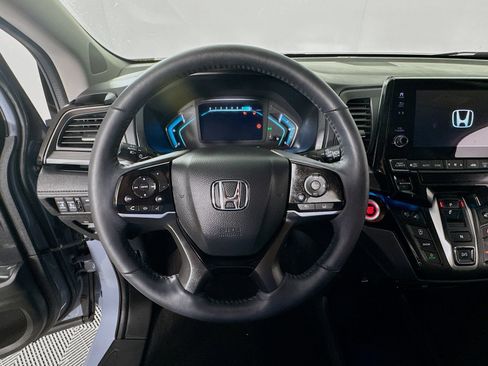 Used 2024 Honda Odyssey Elite image 13