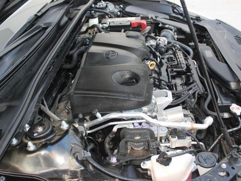 Used 2023 Toyota Camry XLE FWD image 45