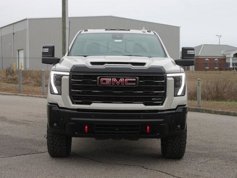 New 2026 GMC Sierra 2500 AT4X image 3