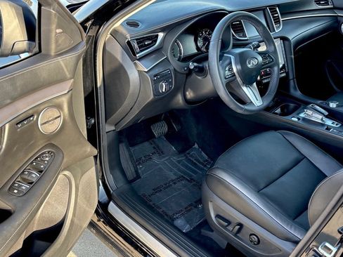Certified 2023 INFINITI QX50 Luxe AWD/4WD image 19