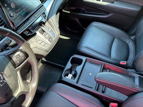 Used 2025 Honda Odyssey Sport-L image 9