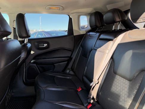 Used 2019 Jeep Compass Latitude w/ Popular Equipment Group image 6