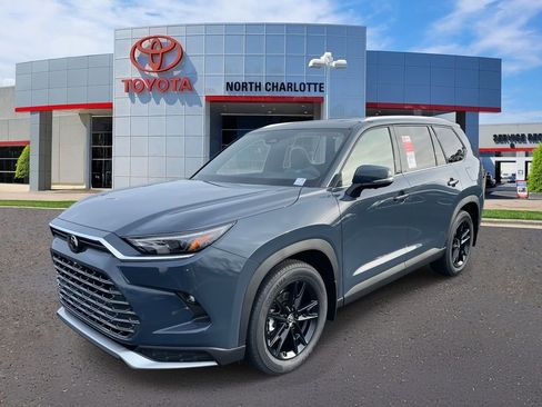 New 2026 Toyota Grand Highlander AWD Hybrid image 5