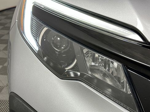 Used 2021 Honda Pilot Special Edition image 9