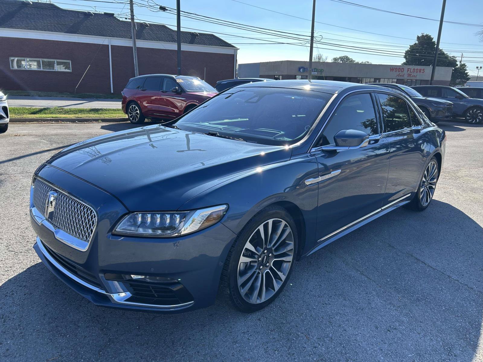 Used 2020 Lincoln Continental Reserve w/ Luxury Package FWD image 9