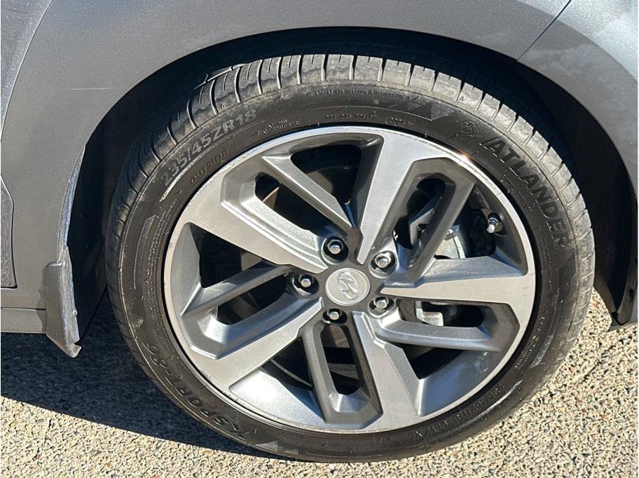 Used 2019 Hyundai Kona Limited AWD/4WD image 10