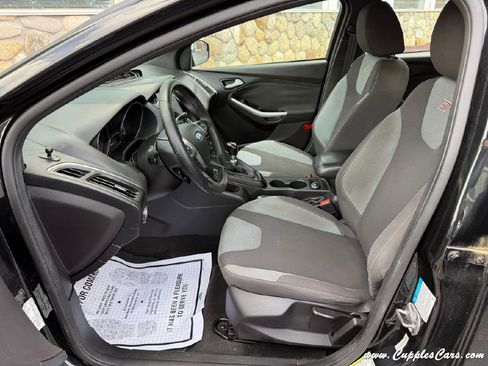 Used 2014 Ford Focus ST FWD image 4
