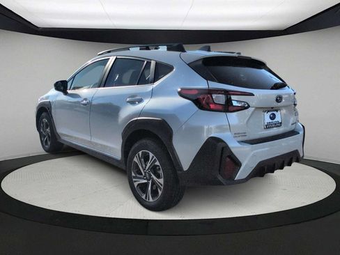 Used 2024 Subaru Crosstrek 2.0i Premium AWD/4WD image 6