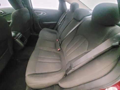 Used 2016 Chrysler 200 LX image 18