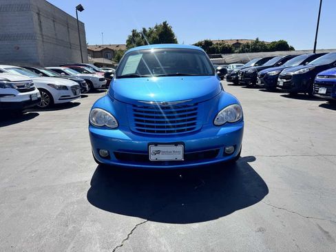 Used 2008 Chrysler PT Cruiser Touring FWD image 10
