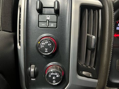 Used 2014 GMC Sierra 1500 SLT w/ SLT Preferred Package image 39