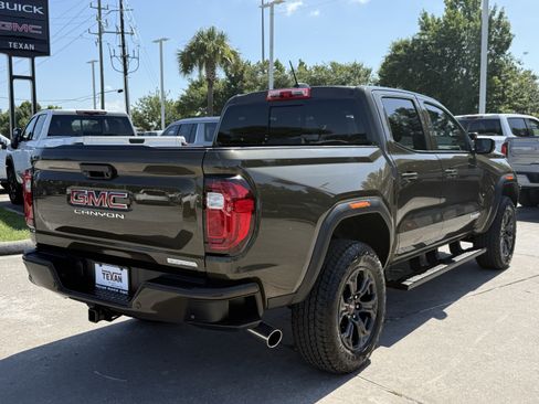 Used 2025 GMC Canyon Elevation w/ Convenience Package RWD image 5