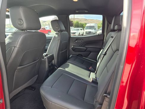 Used 2025 GMC Canyon Elevation w/ Convenience Package AWD/4WD image 14