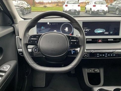 Certified 2024 Hyundai Ioniq 5 SEL image 6