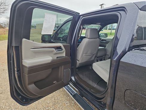 Used 2024 Chevrolet Silverado 1500 LT w/ Max Trailering Package image 14