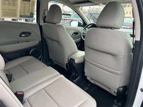 Used 2018 Honda HR-V EX-L image 22