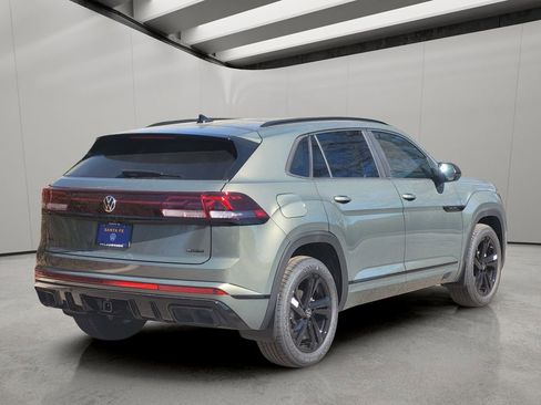 New 2026 Volkswagen Atlas Cross Sport SEL R-Line AWD/4WD image 3